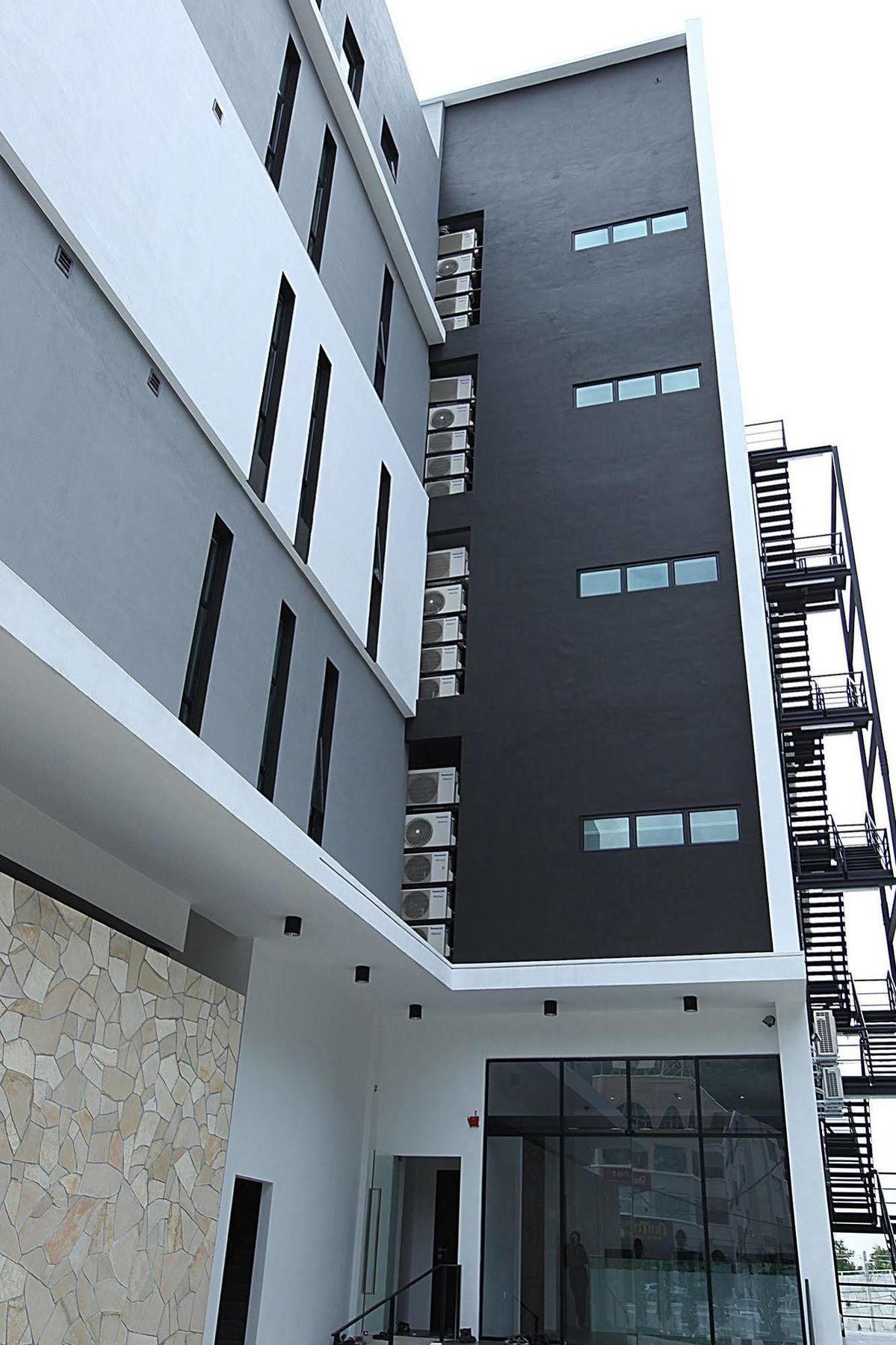 Beverly Hotel Taiping Exterior photo